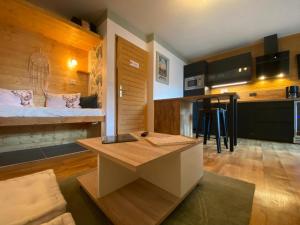 Appartements Studio Bee Happy : photos des chambres