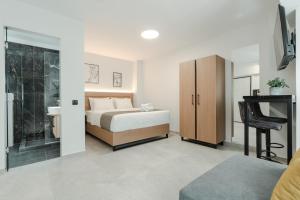 TOWER 15 Suites, Nilie Hospitality MGMT