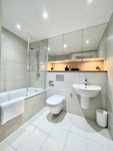 Stay next to Battersea Power Station