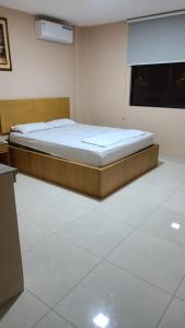 Gran Casa Con Piscina a 5 Minutos de la Playa