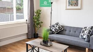 3 Bedroom House Centre Of Lincoln sleeps 6