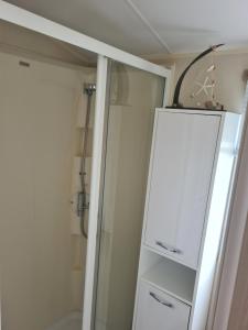 The Seaflower - With Lake Views