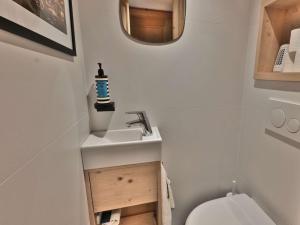 Chalets Chalet renove pour 10 personnes au Chinaillon avec bain nordique - FR-1-458-218 : photos des chambres