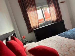 Central Cozy Apt - 2 bedrooms - Sea Views