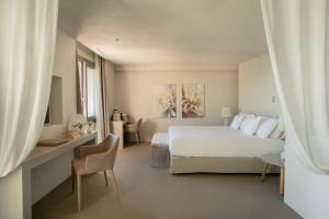 Junior Suite room in Hotel Villa Fiorita