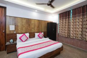 Hotel Satwah Palace 10 Minute Away Distance Nizamuddin Railway Station