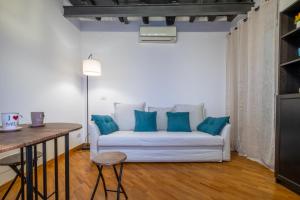 Imperial Forum House