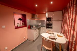 Appartements La Parenthese Numero 6 - Jacuzzi Reims : photos des chambres