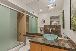 Deserts Best Dressed EV Pool by Navigate Stays