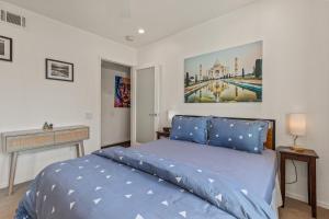 Deserts Best Dressed EV Pool by Navigate Stays