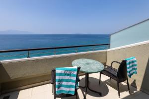 Suite with Sea View room in Hotel Saudade