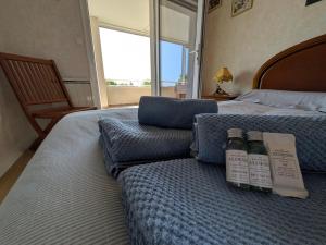 Appartements ღ La Perle Marine - Vue sur le lac avec parking : photos des chambres