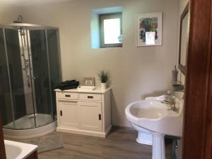 Maisons de vacances The Coach House-3 Bed-2 Bath-Garden-PetsOK-FreeP : photos des chambres