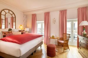 Superior Double Room with Spa Access room in Le Lavoisier