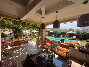 B&B / Chambres d'hotes La Bastide des Romarins : photos des chambres