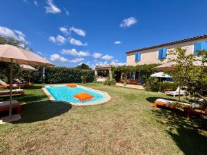 B&B / Chambres d'hotes La Bastide des Romarins : photos des chambres