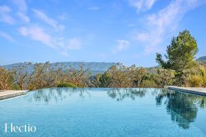 Sejours a la campagne Domaine Bellevue Ste-Victoire View Pools & Cinema : photos des chambres