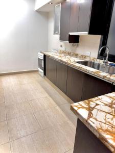 Modernos dpto renovado en pleno de Salta - 3 habs