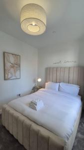 Flat 8, Cupar Apartments.