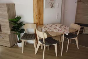 Ferienwohnung am Fuße der Burg Hohenzollern OG