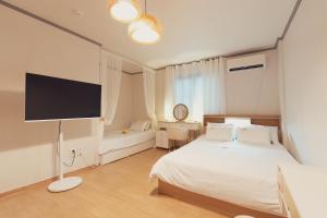 Seoul Station on foot Private entrance Maximum 7 people Netflix Free wifi Comfort