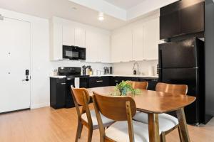 Designer Stay in Arts District, Walk to Little Tokyo