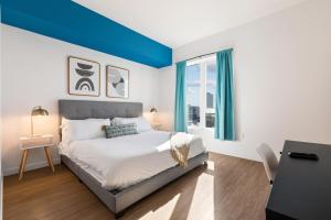 Chic and Cozy Home, Walk to Little Tokyo with Parking