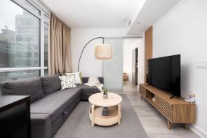 Top Graded Metropolitan Suite with Free Parking