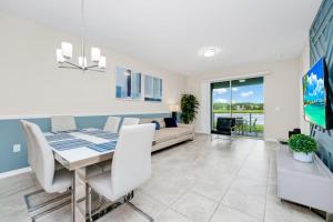 2BR Family Condo Near Disney, Universal and More