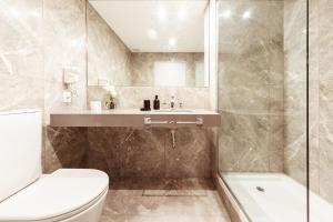 Studio Premium Tower by Armani