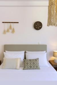 Batis Andros Rooms