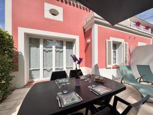 Maisons de vacances La Maison du Golf - Jardin - Piscine - 4p : photos des chambres