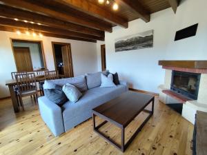 Precioso apartamento 4 personas - 3hvězdičkové hotely ve městě Puigcerdà