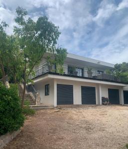 Villa vue mer à 100m de la plage de fabregas