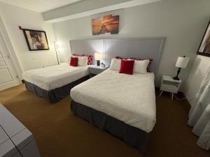 Peaceful Condo With Free Shuttle To Parks