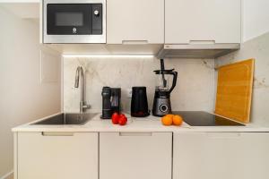 WHome Central Lisbon Hideaway in Lively Rua da Rosa