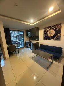 Arcadia beach continental