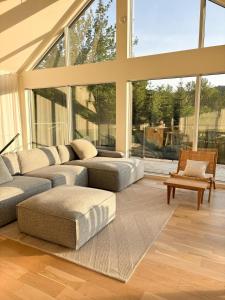 Chalet LEstuaire, River View, Spa