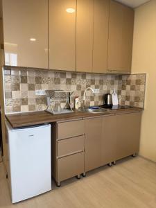 Lelas Cozy Studio With Sea View