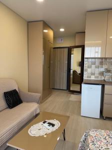 Lelas Cozy Studio With Sea View