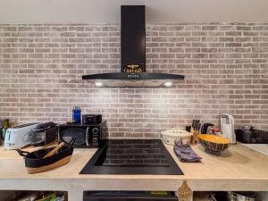 Maisons de vacances Charmante maison de ville avec vue sur le donjon avec wifi et jardin : photos des chambres