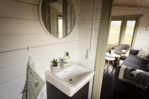 Lundur 2 Cozy Cabin in Hörgársveit