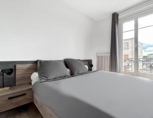 Appartements Appartement lumineux et spacieux avec 2 chambres : photos des chambres