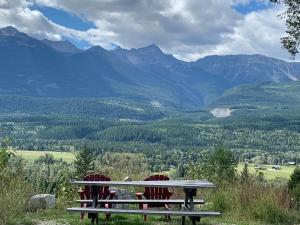 Uncle Bills Cabin Entire home 6 min south of town