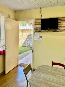 Casa próxima ao shopping Lages e a festa do pinhão