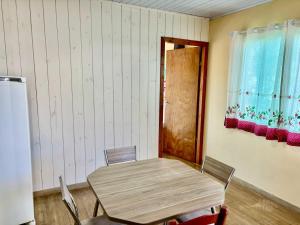 Casa próxima ao shopping Lages e a festa do pinhão