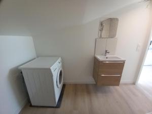 Studio Proche Centre ville avec Place de Stationnement