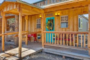 Quiet Eagar Retreat Near Lakes, Hiking and Hunting!