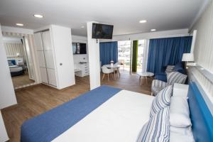 Superior Suite Balcony with Sea View Jacuzzi room in IG Nachosol Atlantic & Yaizasol by Servatur - Adults Only