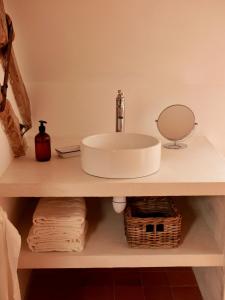 Maisons de vacances Ferme des Millonets - petit gite : photos des chambres